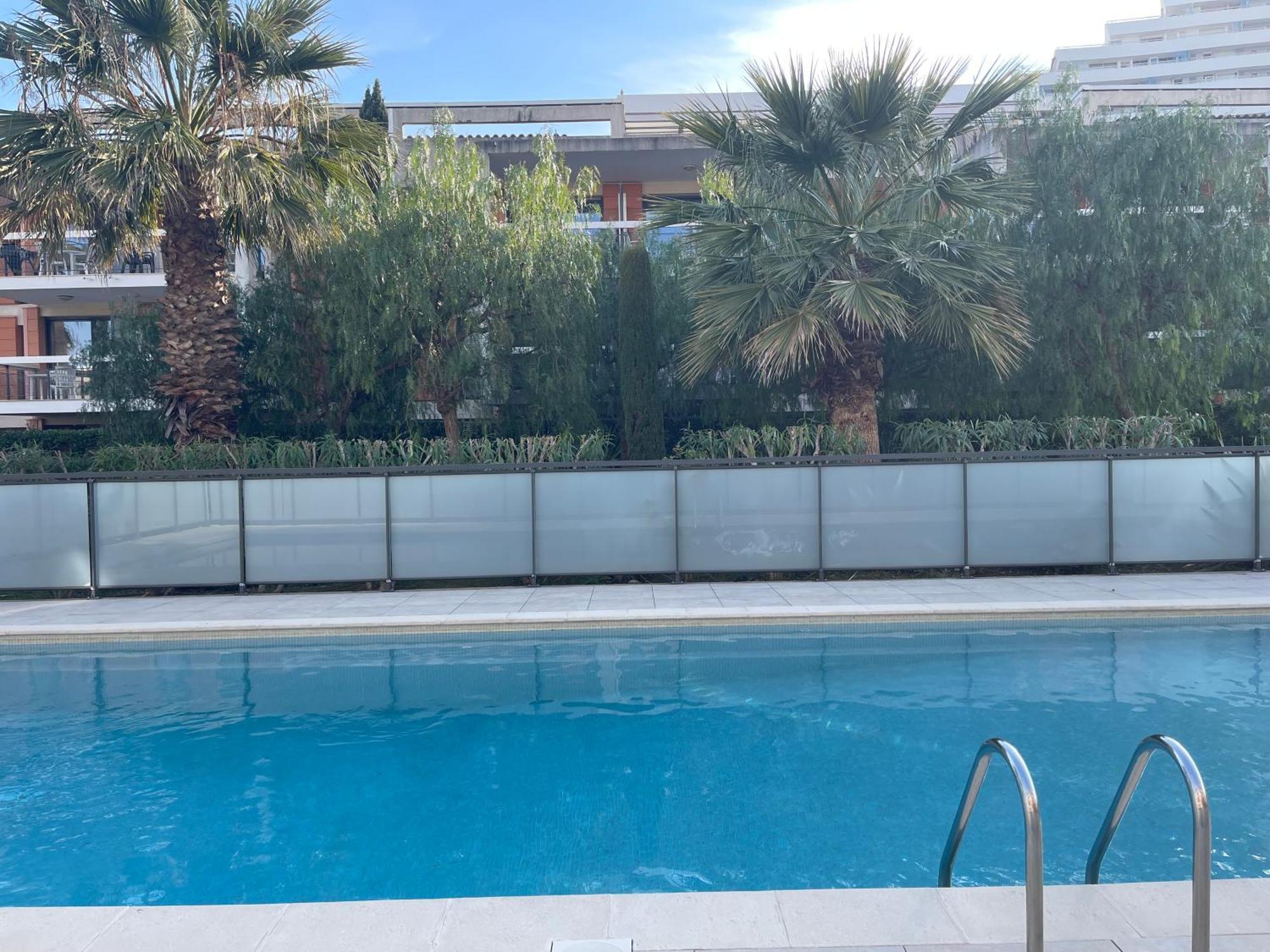 Villeneuve Loubet Plage- Entre Nice Et Cannes Экстерьер фото