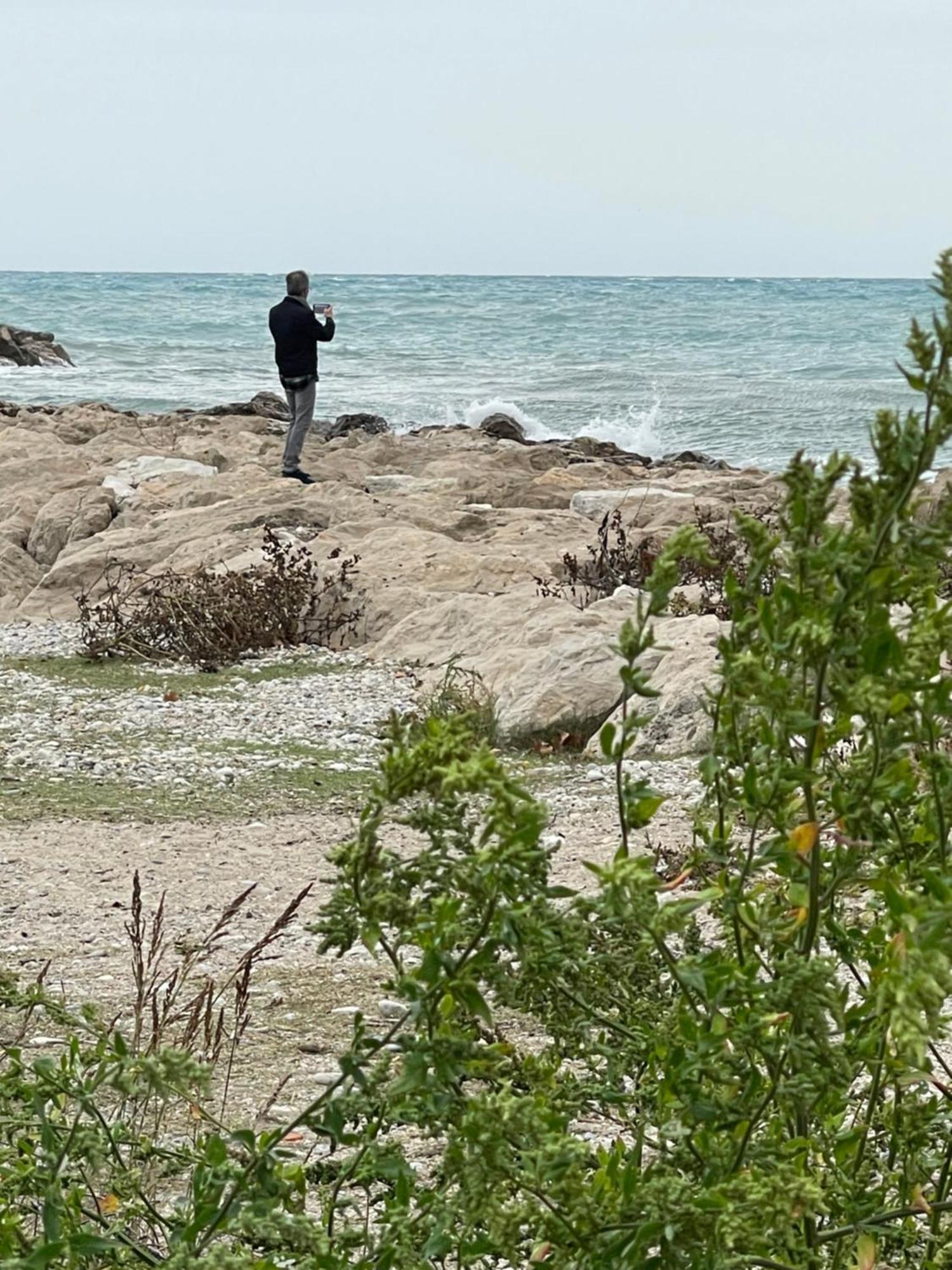 Villeneuve Loubet Plage- Entre Nice Et Cannes Экстерьер фото